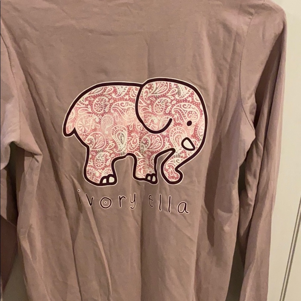 Ivory Ella woman’s small long sleeve